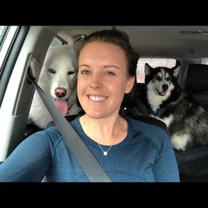 Meet your Posher, Danielle